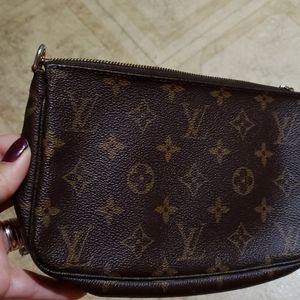 Louis vuitton authentic Vintage mini pochette